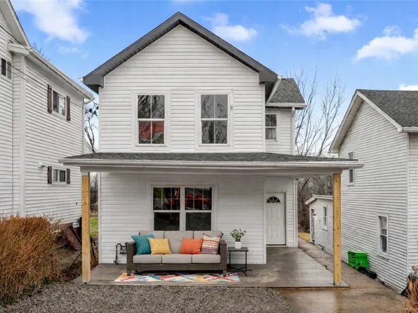 6963 Verona St, Verona, PA 15147