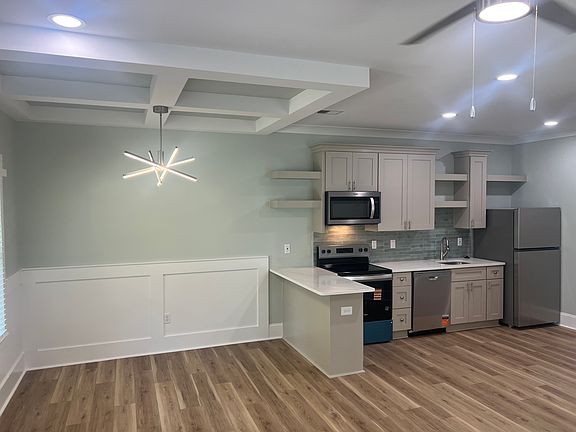3rd image of 1130 Gladden St #B