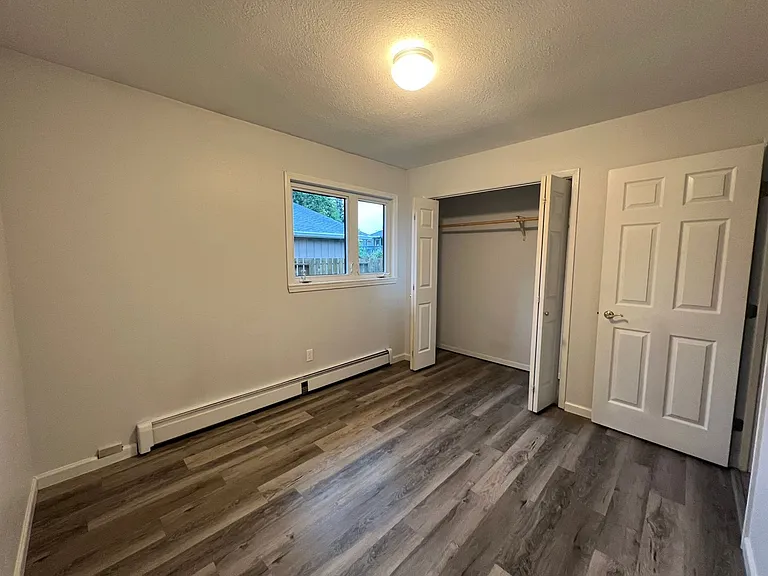 3481 E 20th Ave — Photo 22