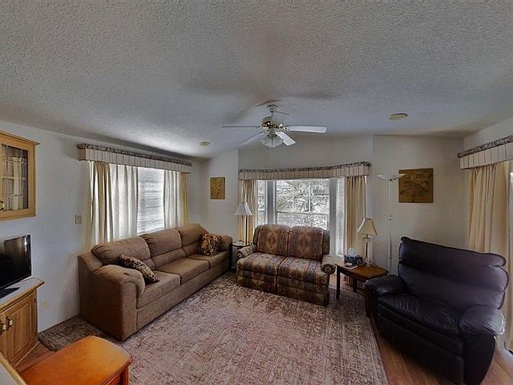 2nd image of 13238 E 52nd Dr