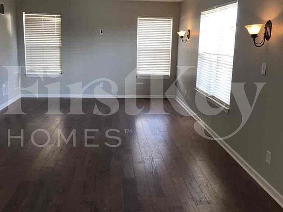 5th image of 1293 River Ridge Dr