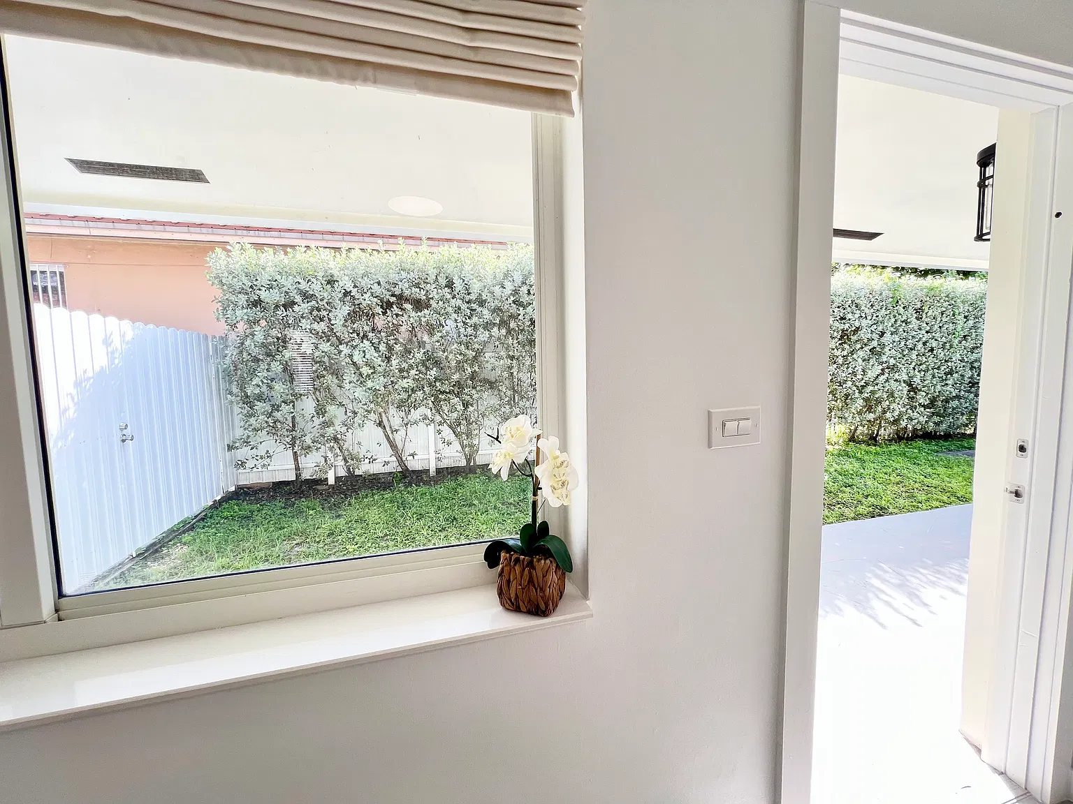 2 bed, 1350 sqft, $2,700 — Photo 3