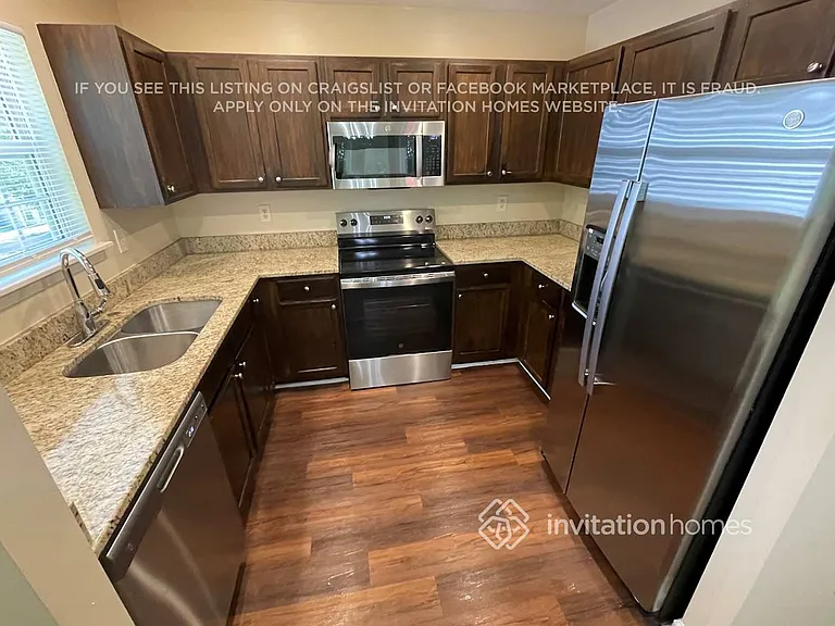 8612 Warwick Crest Ln — Photo 6