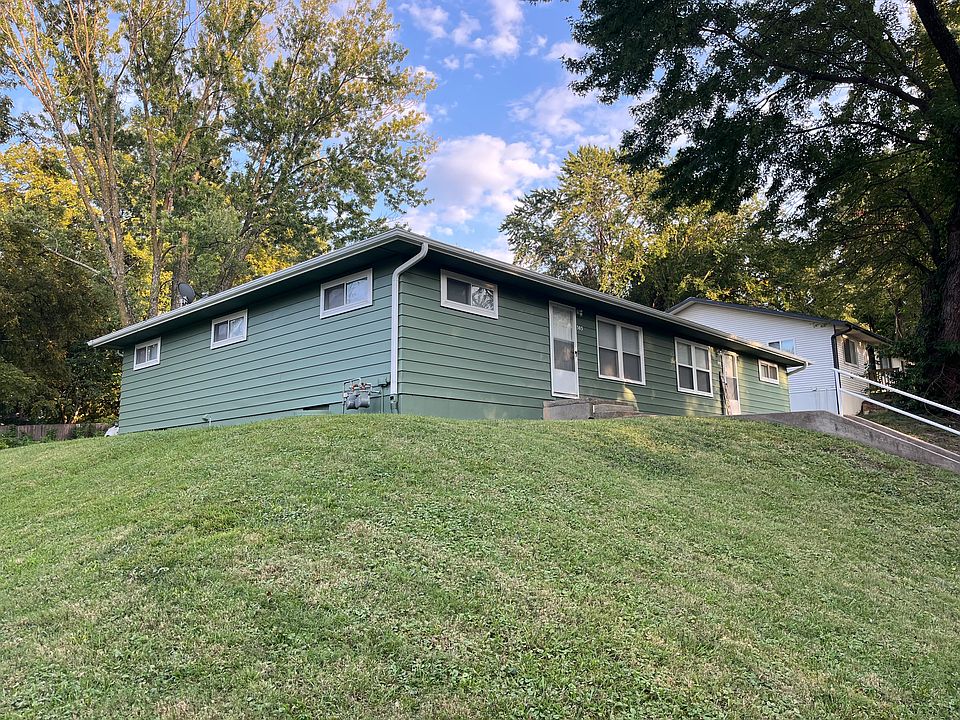 1st image of 303 S 10th St #303