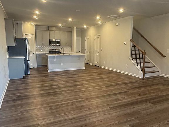 4th image of 1848 Aspen River Ln