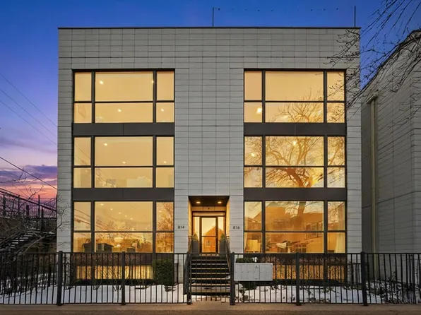 816 N Wood St #3N, Chicago, IL 60622