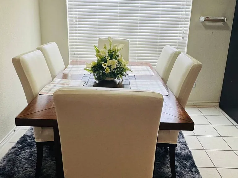 3209 Silver Springs Way — Photo 32