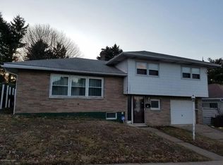 952 Alter St, Hazleton, PA 18201