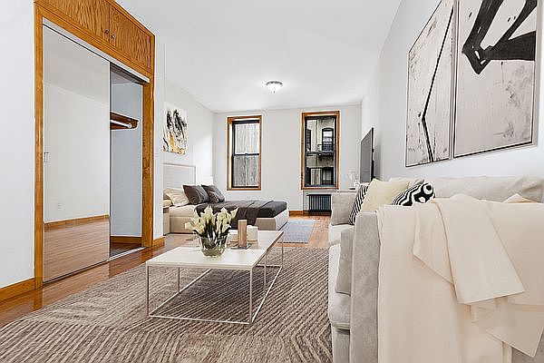 2nd image of 486 E 74th St #3C