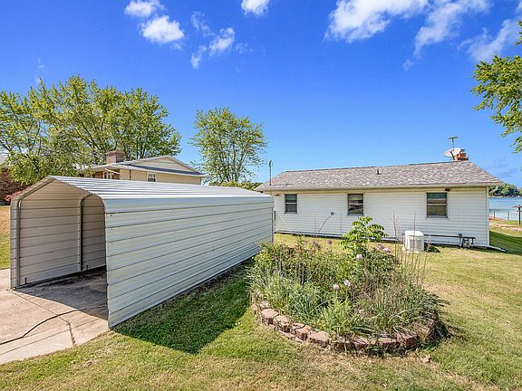 4th image of 1187 Swan Cove Dr