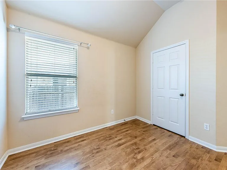 3509 Pine Needle Cir — Photo 29