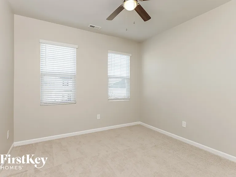 304 Whispering Wind Way — Photo 11