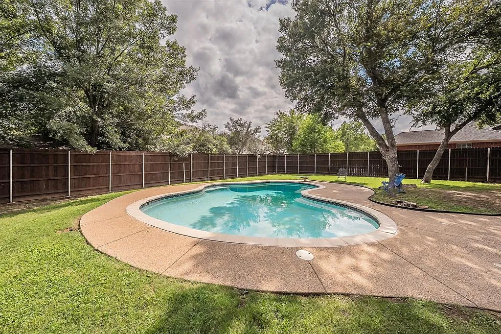 4 bed, 3.5 bath, 3542 sqft, $4,500 — Photo 4