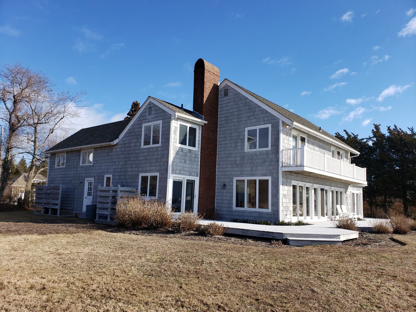  lawn, waterside deck, and outside show