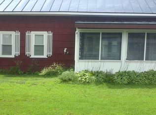 18 N School St, Skowhegan, ME 04976