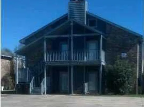 2211 Sherwood Meadow Dr, Baton Rouge, LA 70816