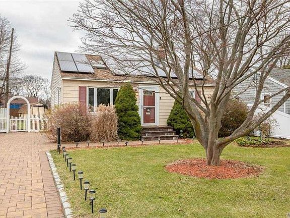 2nd image of 104 Irish Ln