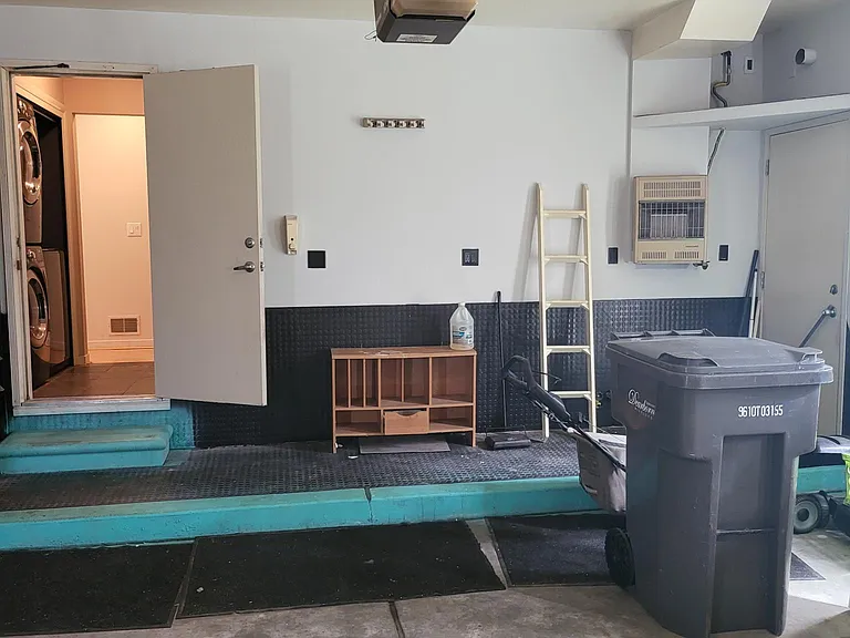 3355 Willow St — Photo 42