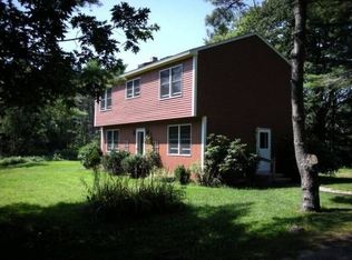 260 Lower Flying Point Rd, Freeport, ME 04032