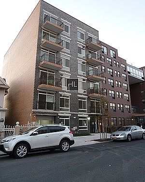 4th image of 90-34 171st St #2B