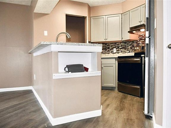 4th image of 89 Cape Dorey Dr Unit 3A