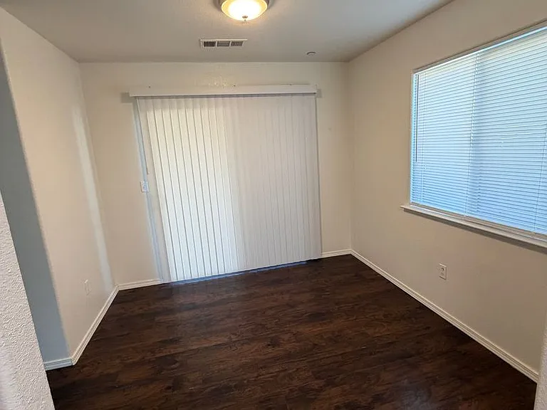 1501 Arnold Ct — Photo 11