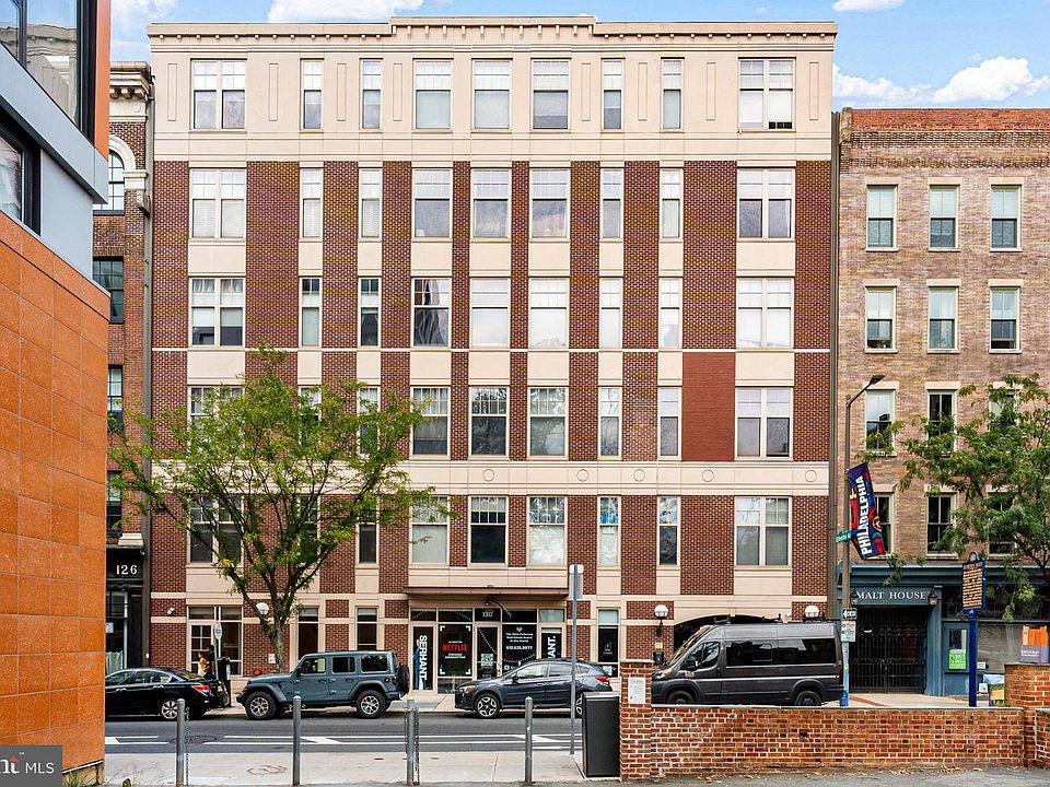 1st image of 130 N 2nd St Unit 4E2