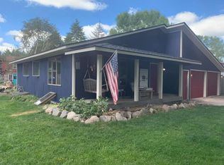1412 Archibald St, Northfield, MN 55057
