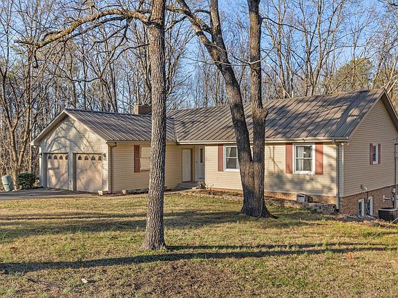 2nd image of 314 Whitten Rd