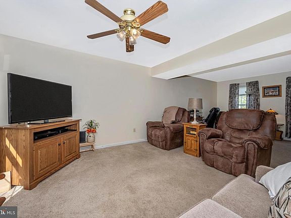 5th image of 4 Mill Forge Ct