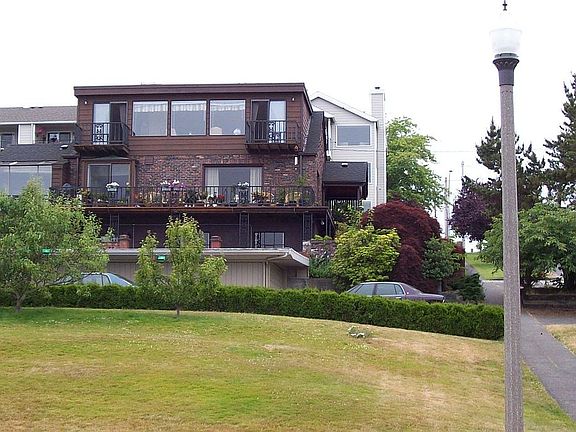 2nd image of 808 N 12th St
