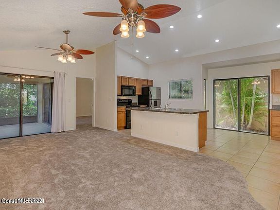 5th image of 380 Cypress Point Dr