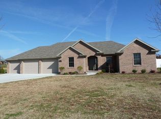 2371 Hayden Rd, Owensboro, KY 42303