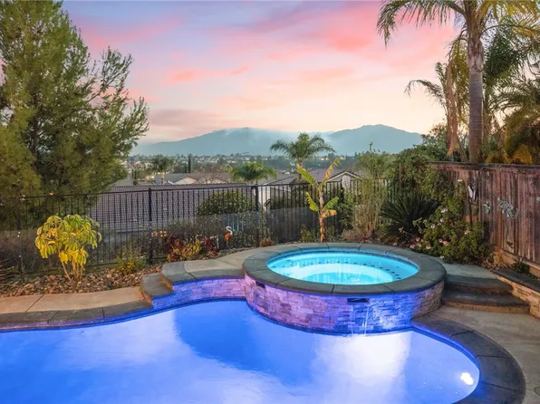 32871 Levi Ct, Temecula, CA 92592