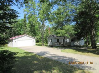 N8107 Smith Creek Rd, Crivitz, WI 54114
