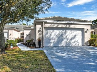 1016 Island Manor Dr, Greenacres, FL 33413