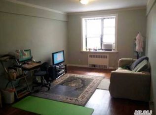 26-26 141st St APT 3A, Queens, NY 11354