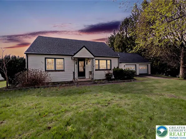 7850 Locust Valley Rd, Quakertown, PA 18951