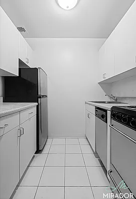 Rented by Mirador Real Estate | media 6