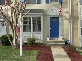 1991 Winslow Ct, Woodbridge, VA 22191