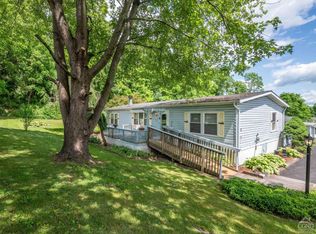 8 New York St #3, Connelly, NY