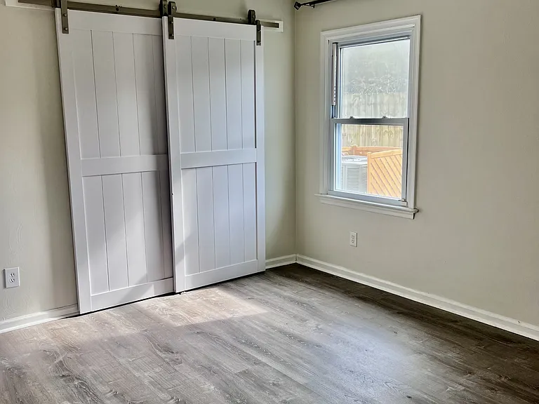 1568 Dylan Dr — Photo 12