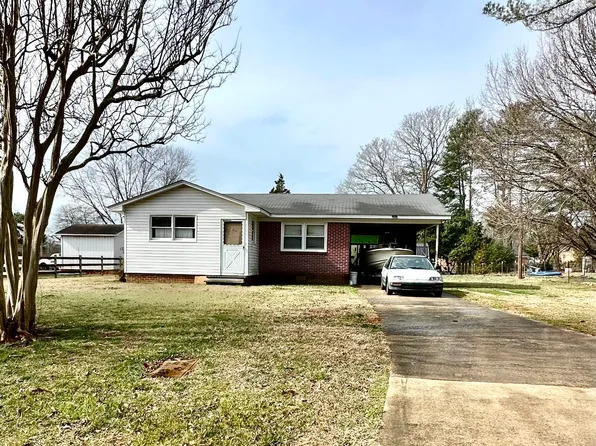 308 S Charleston St, Blacksburg, SC 29702