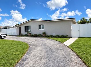 3900 SW 59th Ave, Fort Lauderdale, FL 33314