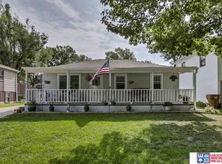 4040 Lewis Ave, Lincoln, NE 68521