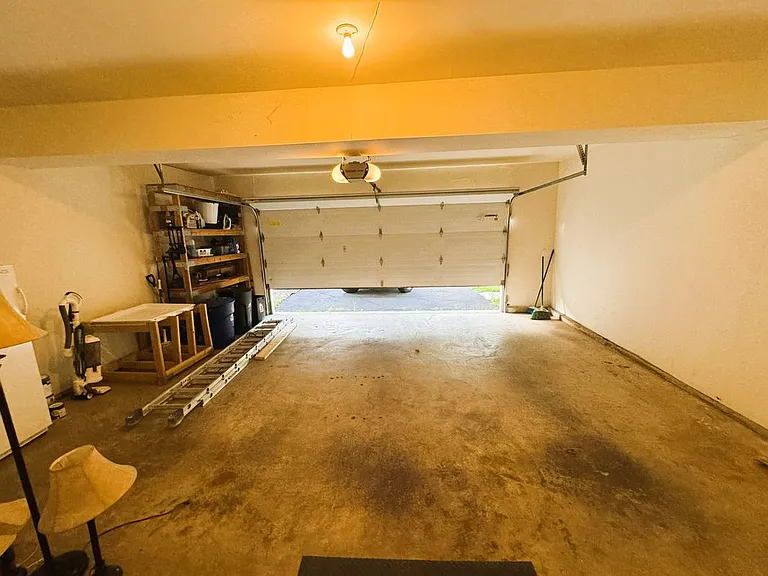 4507 Highland Green Ct — Photo 24