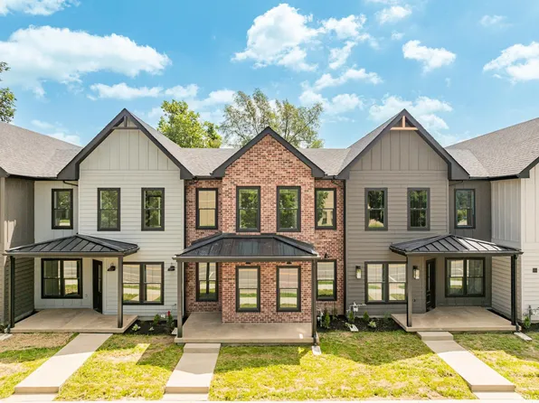 712 N Walnut St, Muncie, IN 47305