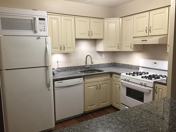 5th image of 319 Shawmont Ave #A