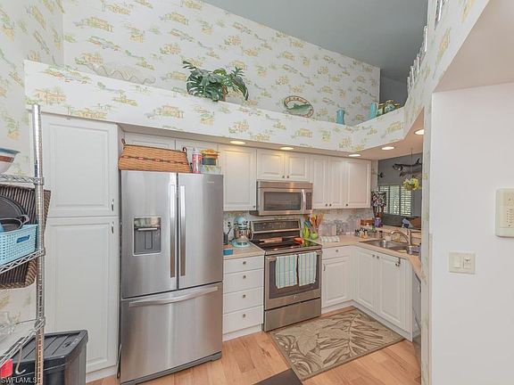 4th image of 162 Newport Dr APT 1212