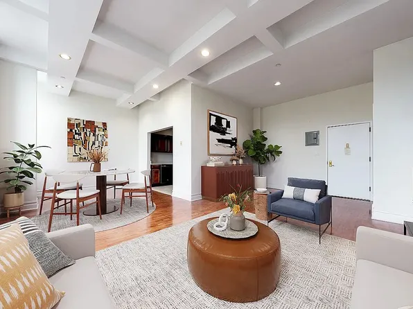 4502 Ditmars Blvd APT 405, Astoria, NY 11105